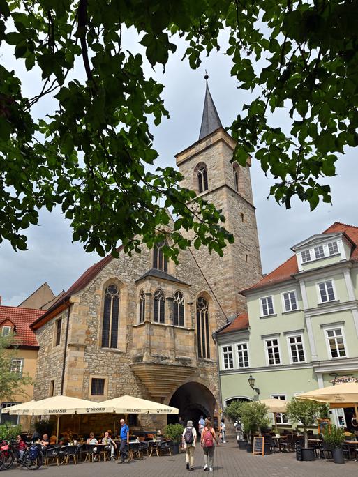 Der Wenigemarkt in der Erfurter Altstadt. 