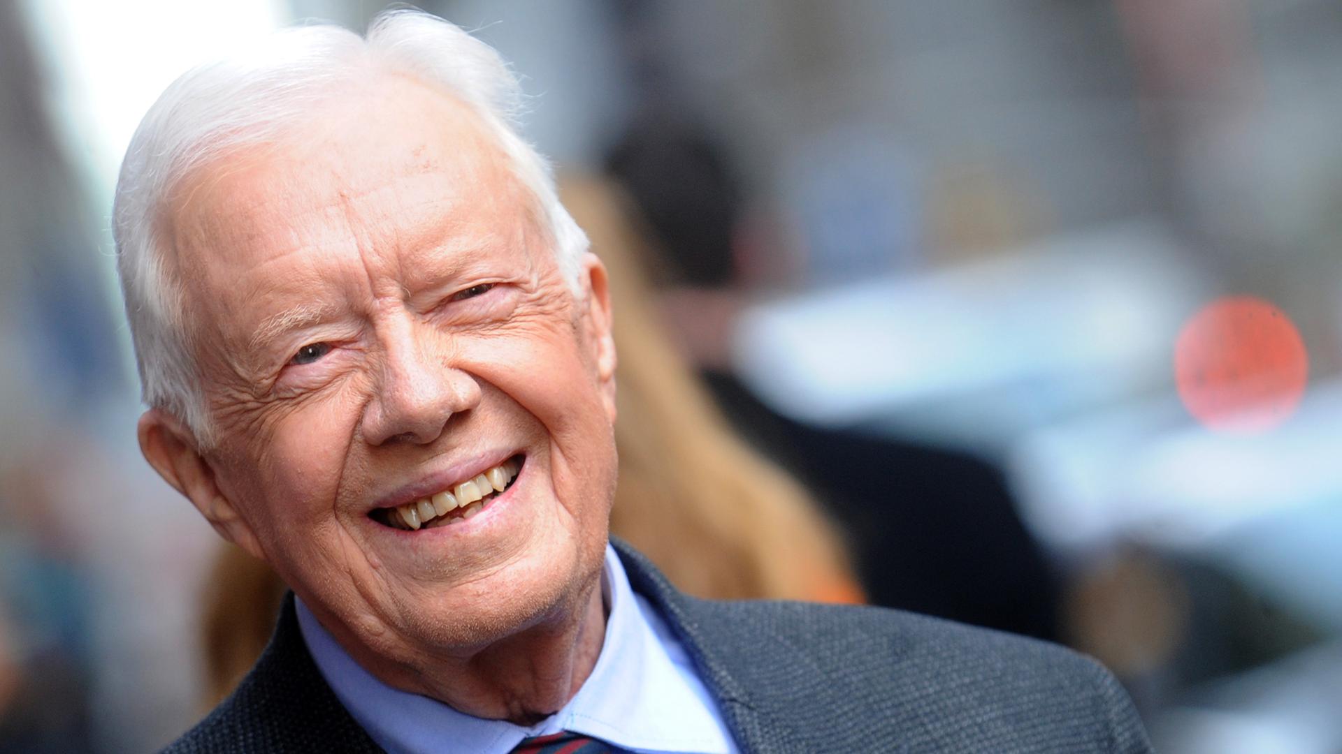 Jimmy Carter verlässt die „Late Show with David Letterman“ im Ed Sullivan Theater in New York City, NY, USA, am 24. März 2014. 