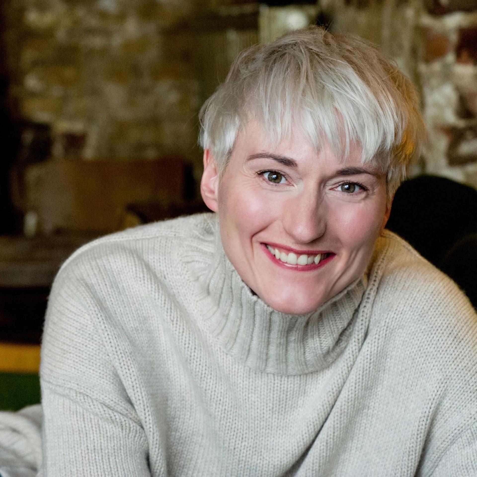 Karola Oswald - Von der Kripo vor die Kamera