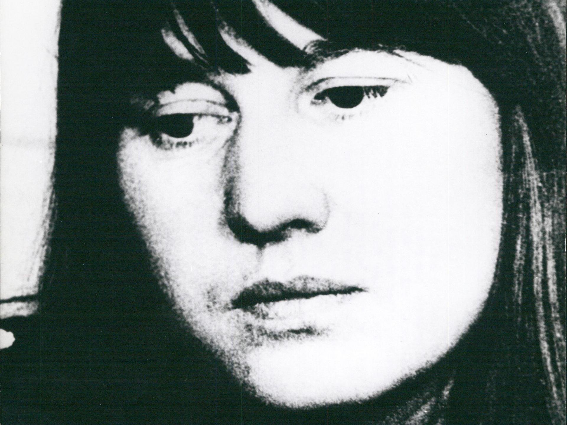 Schwarzweiß-Porträt von Ulrike Meinhof, 1972.