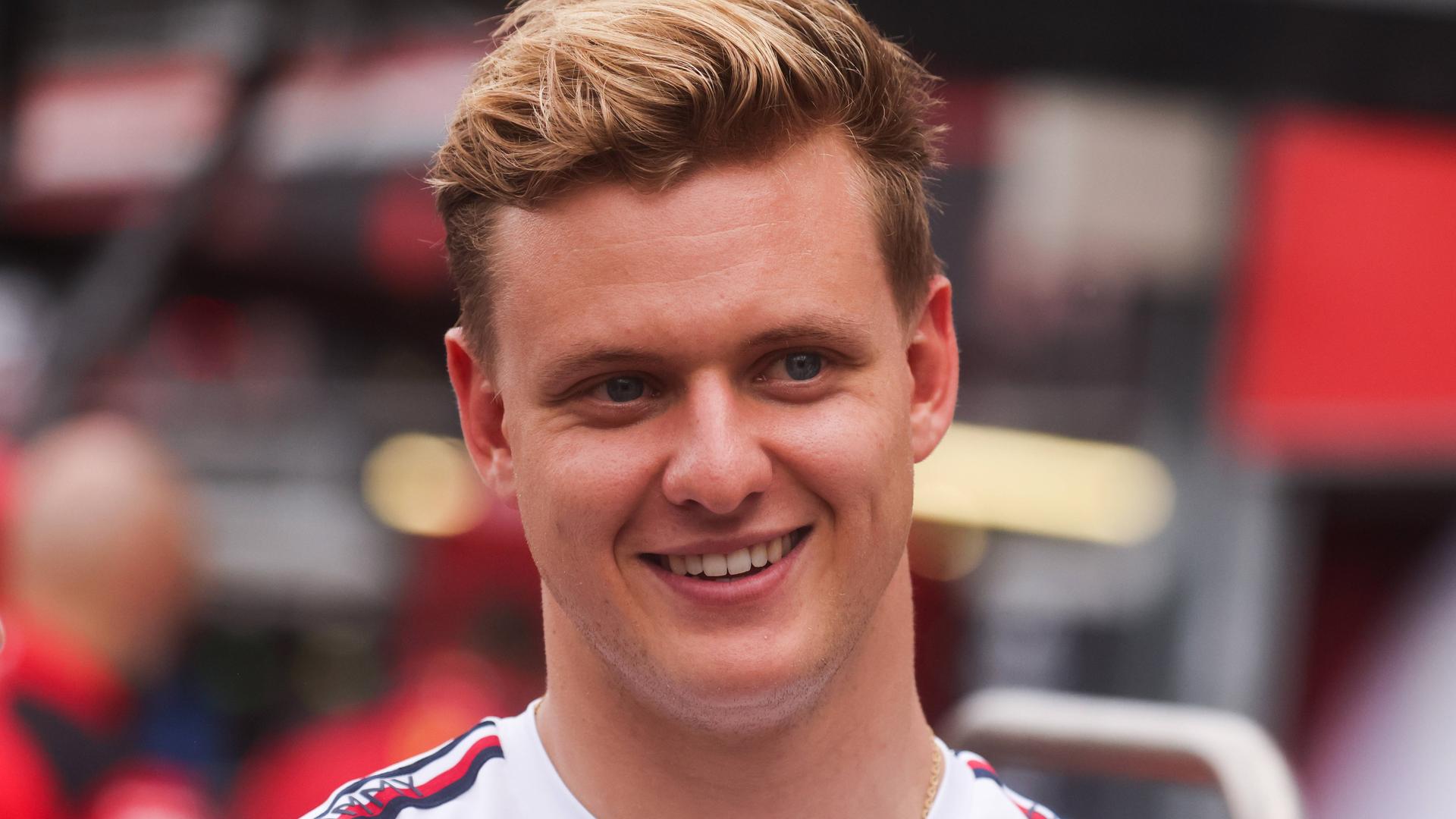 Mick Schumacher am Rande des Formel-1-Rennens in Monte Carlo im Mai 2023.
