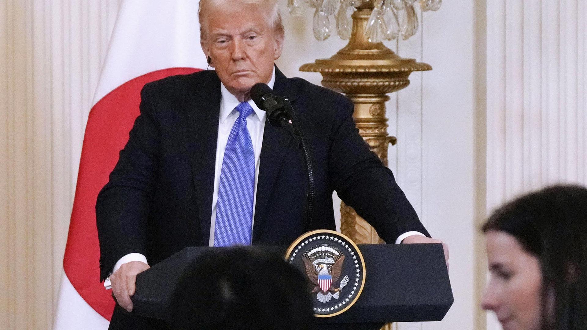 US-Präsident Donald Trump vor Journalisten im Weißen Haus US-Präsident Donald Trump vor Journalisten im Weißen Haus
