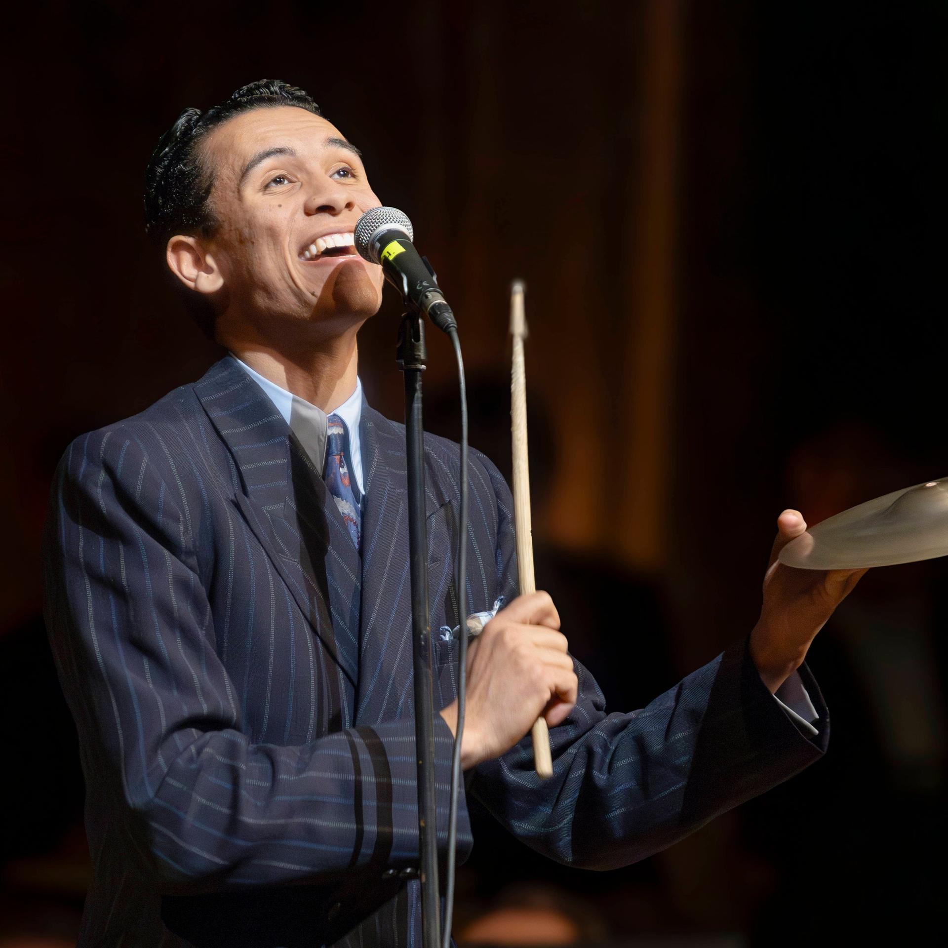 Musiker David Hermlin - Swing ist sein Lebenselixier