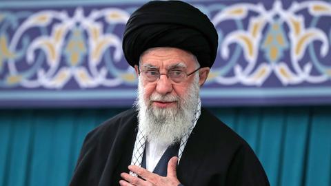 Ali Chamenei ist das politische und religiöse Oberhaupt des mehrheitlich schiitischen Iran. 