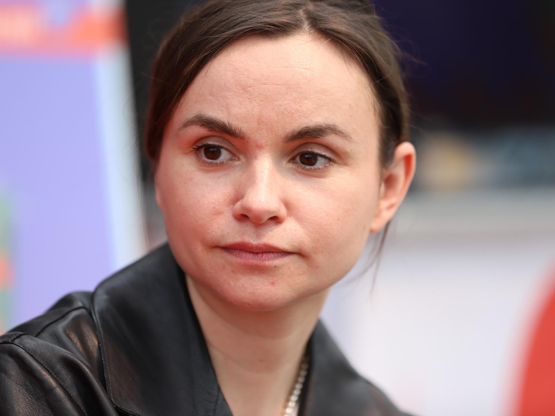 Die Autorin Franziska Gänsler auf der Leipziger Buchmesse. Die Autorin Franziska Gänsler auf der Leipziger Buchmesse.