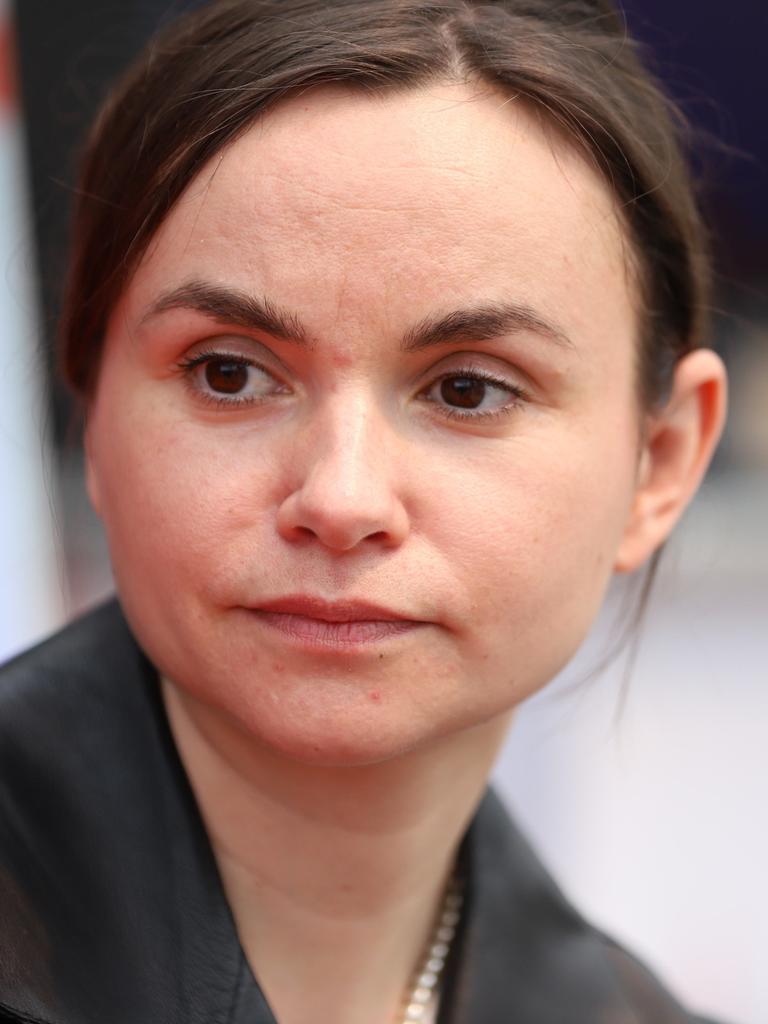 Die Autorin Franziska Gänsler auf der Leipziger Buchmesse.
