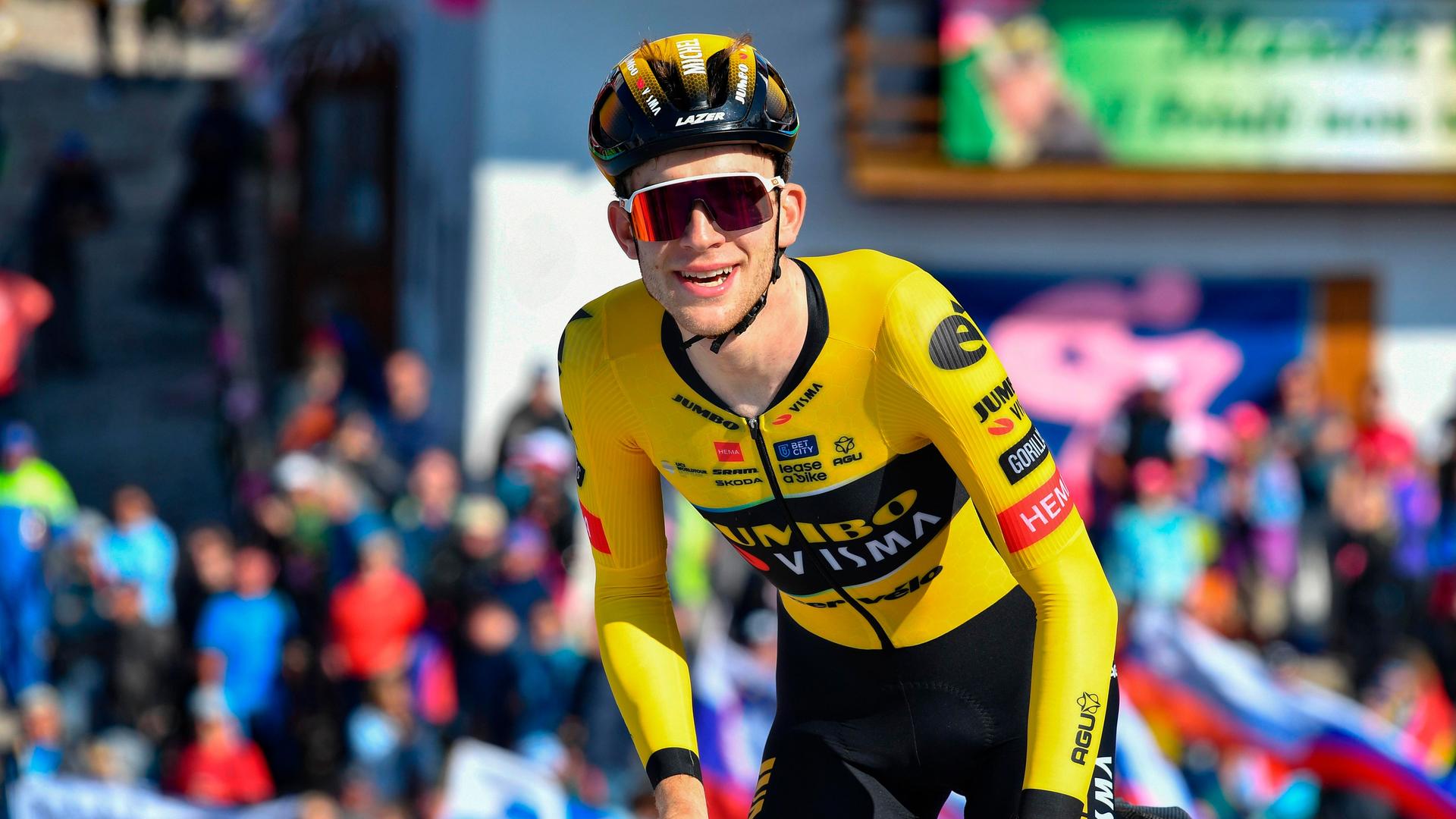 Michel Hessmann auf seinem Fahrrad während des Giro d'Italia 2023 Michel Hessmann auf seinem Fahrrad während des Giro d'Italia 2023