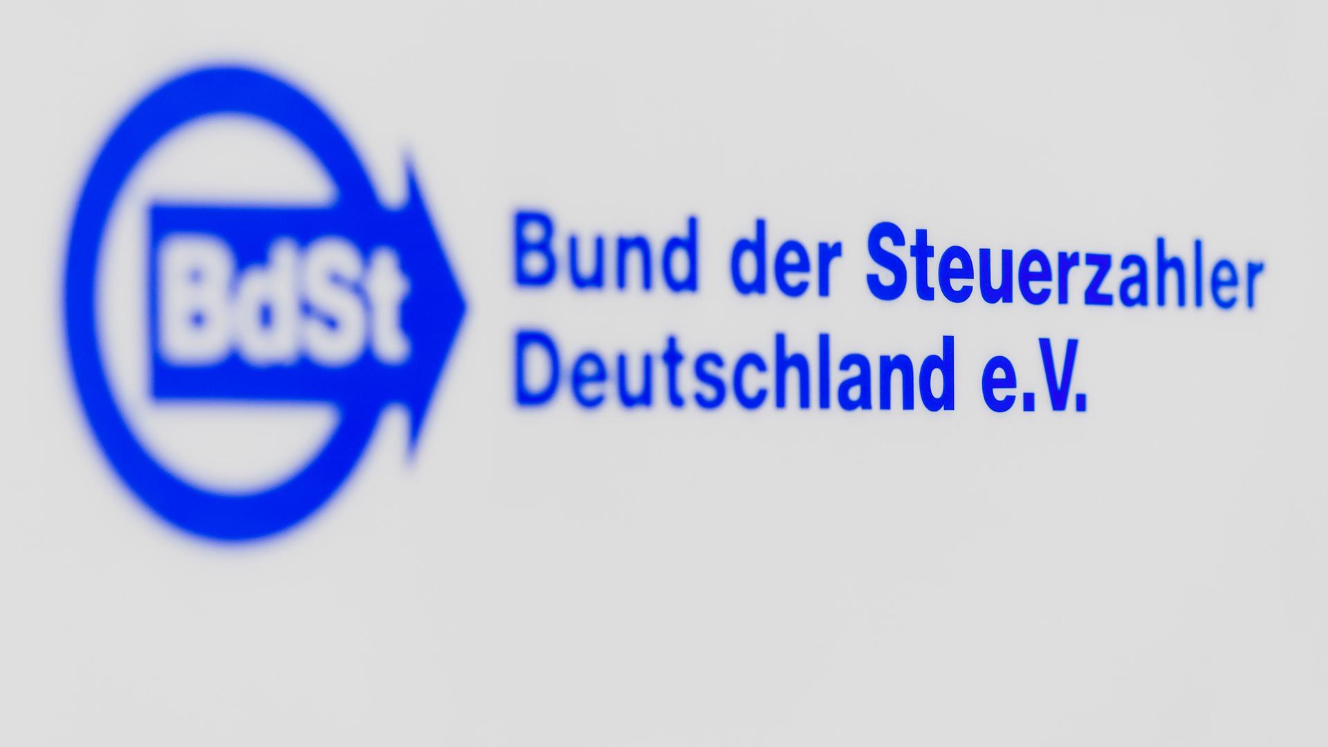 Das Logo des Bundes der Steuerzahler, aufgenommen in Berlin.