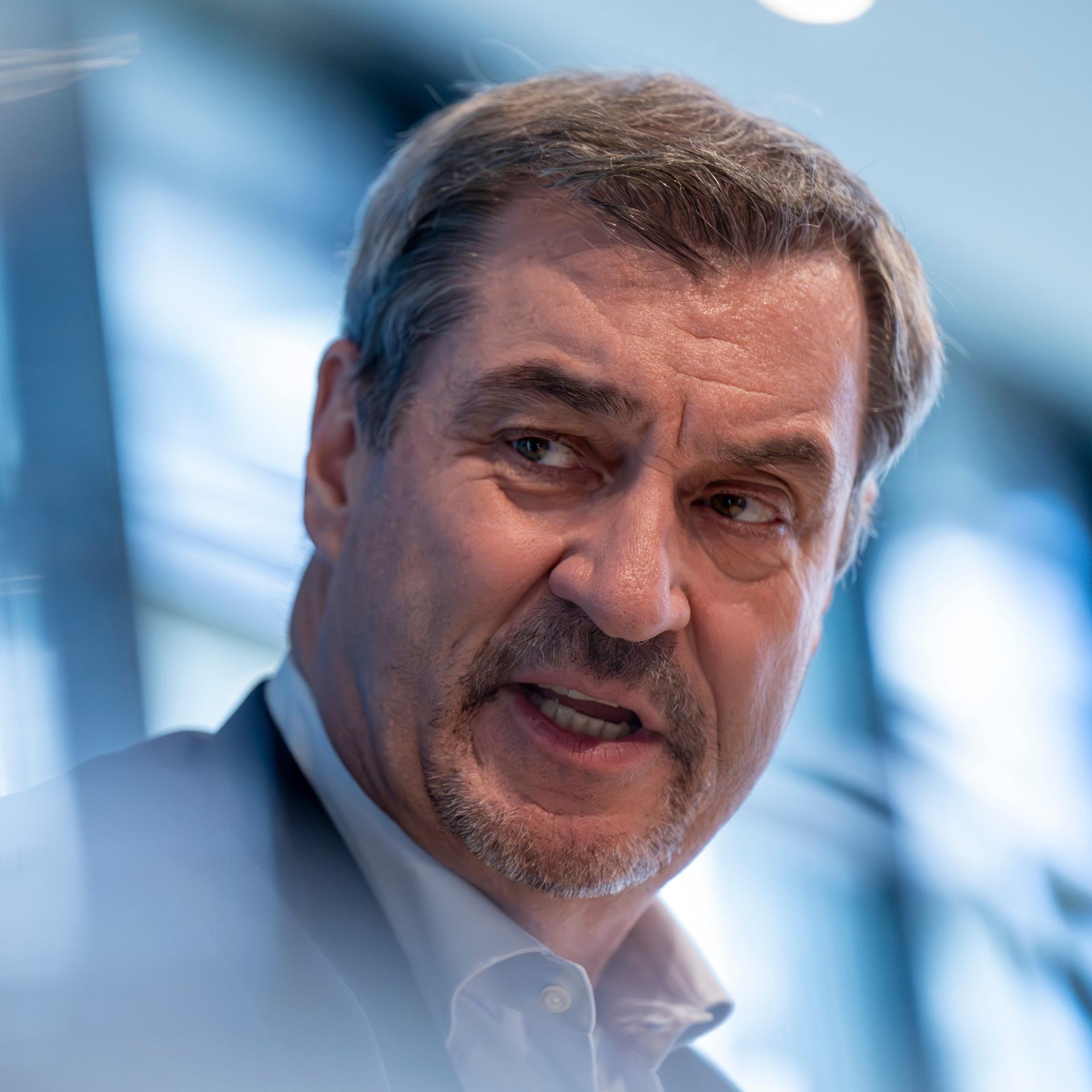AfD im Umfragehoch - Söder sieht Koalition "gezwungen zum Erfolg"