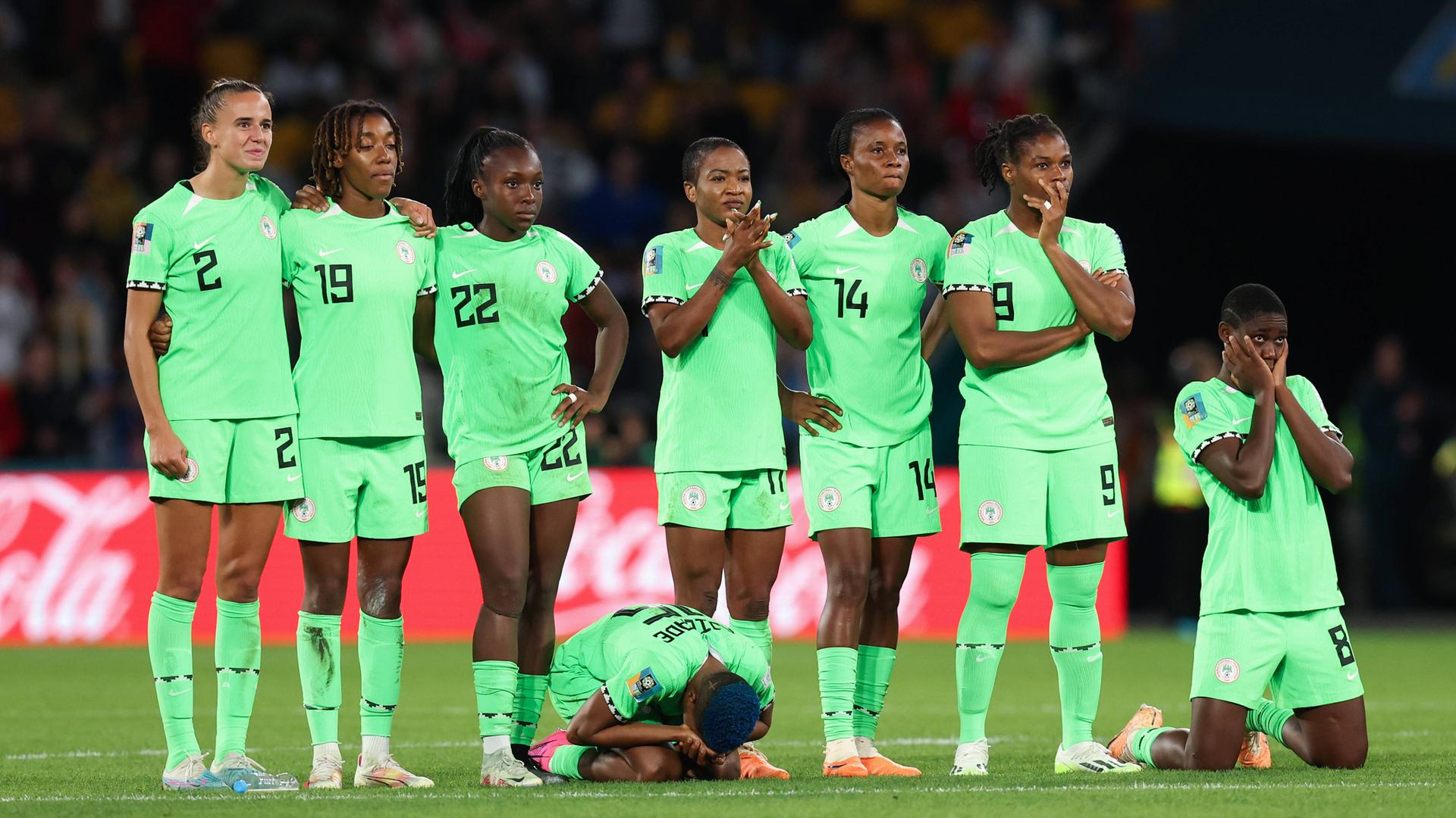 Das Team von Nigeria bei der Fußball-WM 2023 in Australien und Neuseeland während des Achtelfinals gegen England.