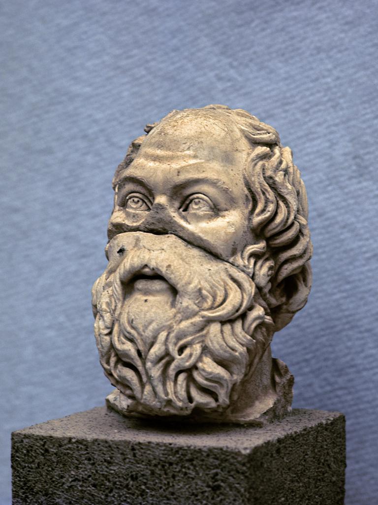 Eine Büste des antiken griechischen Philosophen Sokrates (um 470 v. Chr. bis 399 v. Chr.) im Museum von Selcuk (Türkei). 