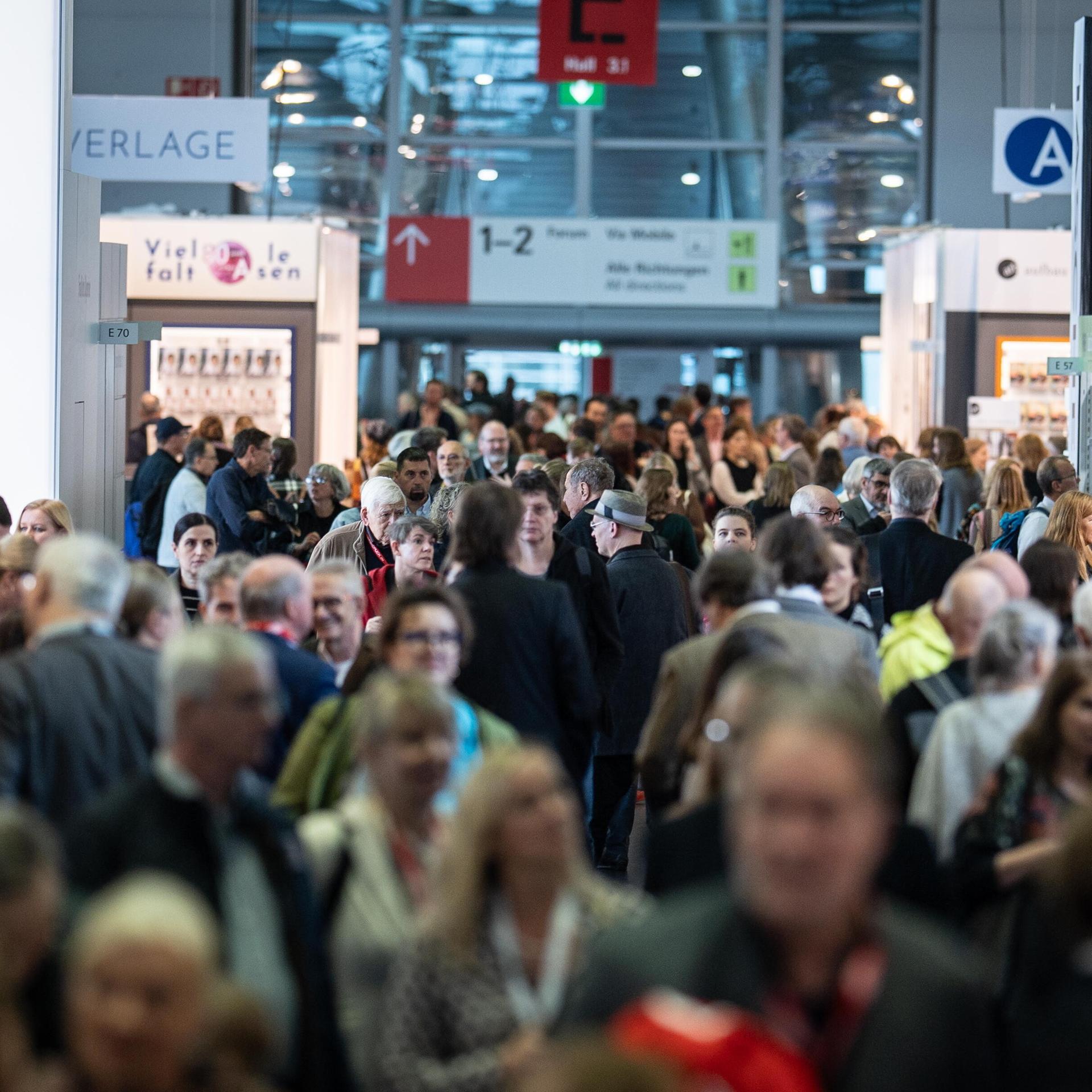 Buchverlage – Freundliche Übernahme eines Lebenswerks aus Büchern