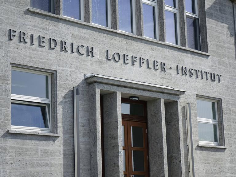 Friedrich-Loeffler-Institut, Greifswald, Insel Riems, Mecklenburg-Vorpommern. Das Friedrich-Loeffler-Institut ist das Bundesforschungsinstitut für Tiergesundheit.