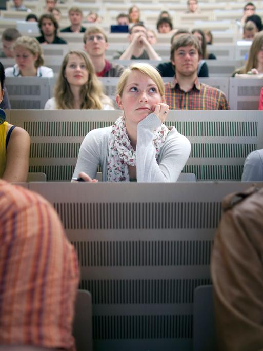 Studierende an der TUHH in Hamburg