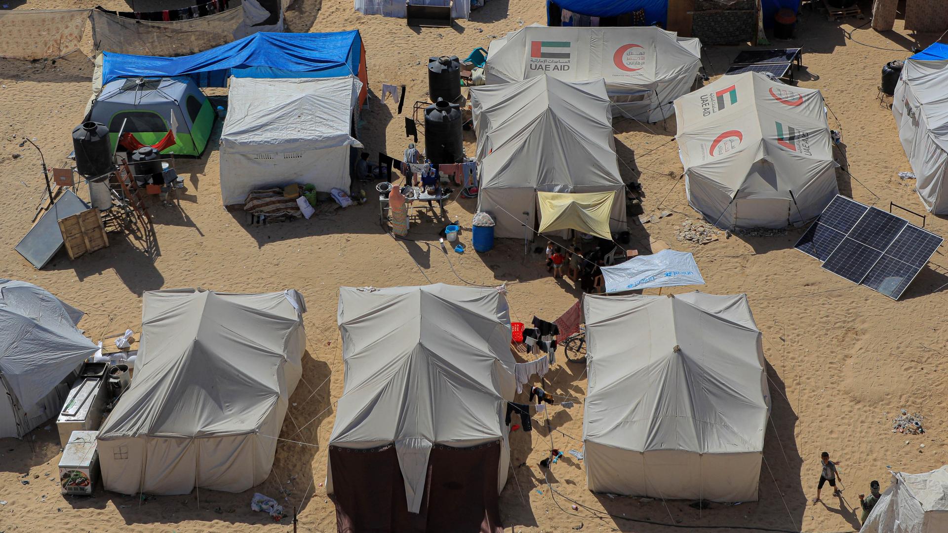 Zelte in einem Flüchtlingslager für Palästinenser in Chan Juni im südlichen Gazastreifen.