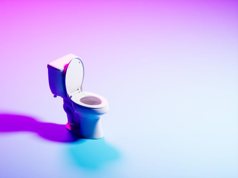 Abstrakte Darstellung einer alleinstehenden Toilette vor einem lilanen Hintergrund