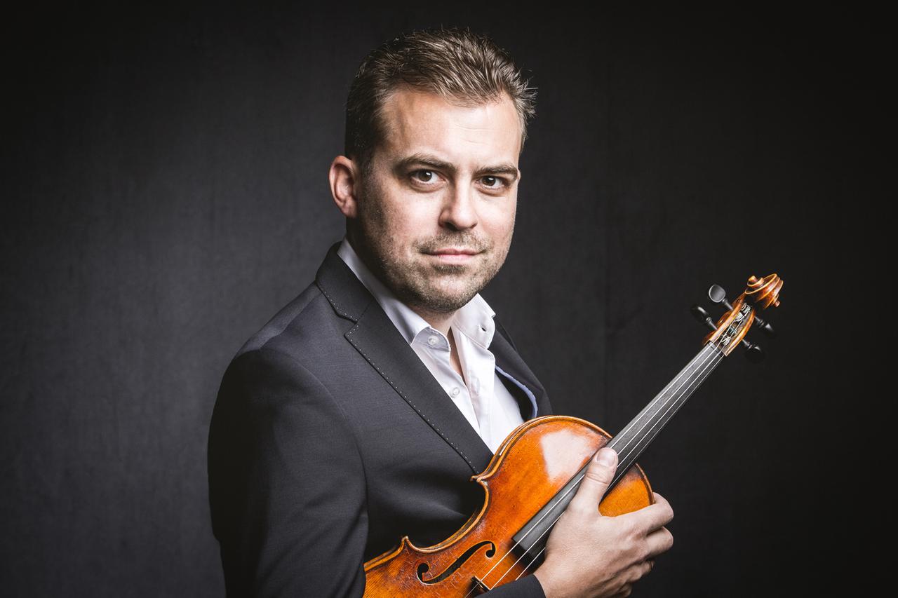 Violinist Friedemann Eichhorn Violinist Friedemann Eichhorn