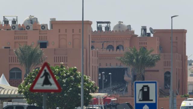 Nach einem mutmaßlich israelischen Angriff auf ein Gebäude, in dem die politische Führung der Hamas untergebracht war, in Doha, Katar, Schäden zu sehen. 