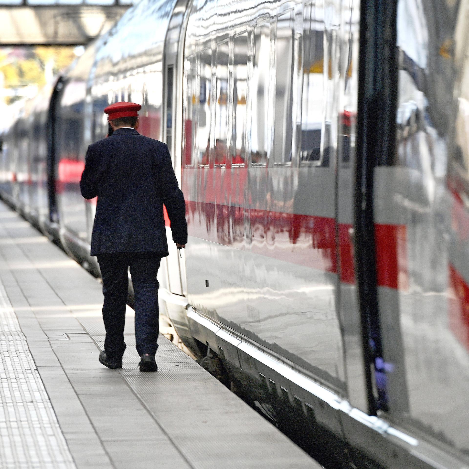 Justizministerium - Hubig erwägt höhere Strafen bei Angriffen auf Zugbegleiter