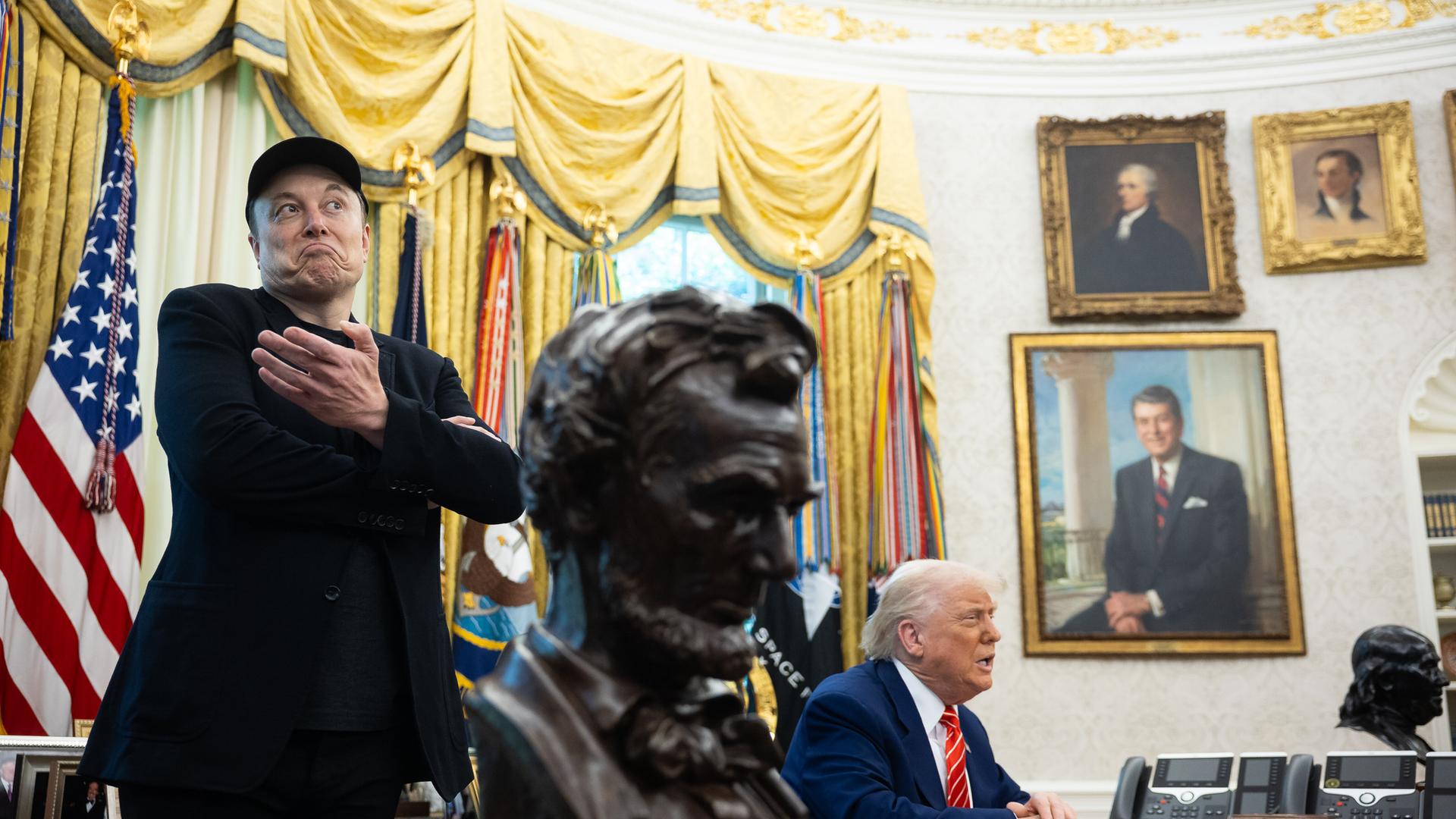 US-Präsident Donald Trump und Elon Musk im Oval Office