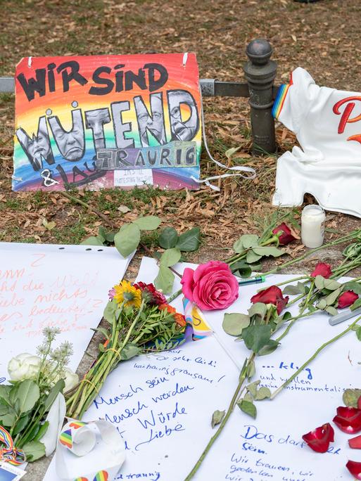 Terrorattentat auf den CSD, Berlin Tiergarten, Opfer-Gedenkstelle, / Nordphoto Terrorattentat auf den CSD, Berlin Tiergarten, Opfer-Gedenkstelle, / Nordphoto
