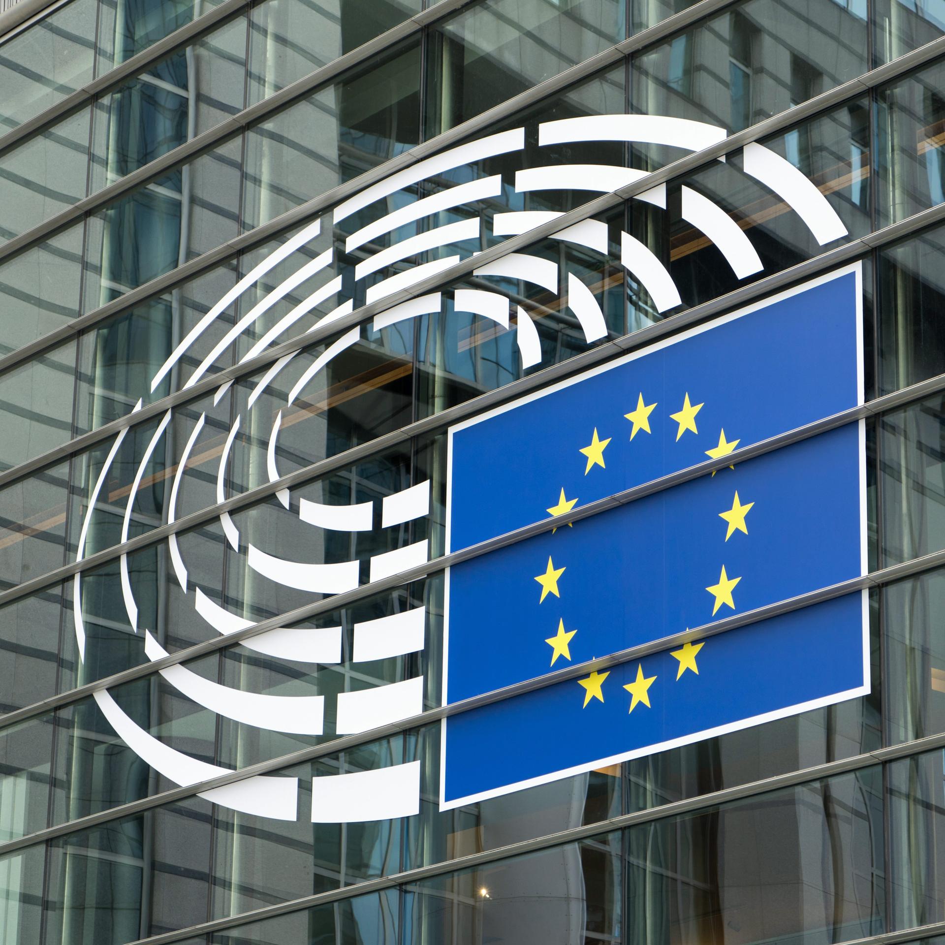 Kampf gegen Kinderpornografie - EU-Kommission richtet Appell an Europaabgeordnete