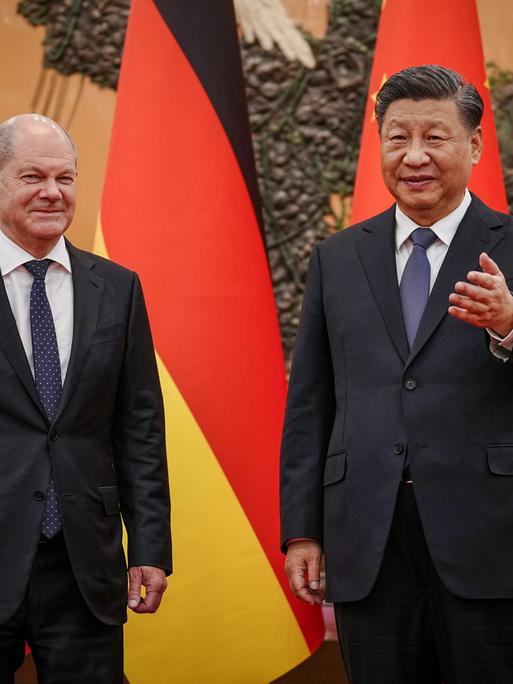 Chinas Präsident Xi Jinping empfängt Bundeskanzler Olaf Scholz (SPD). 