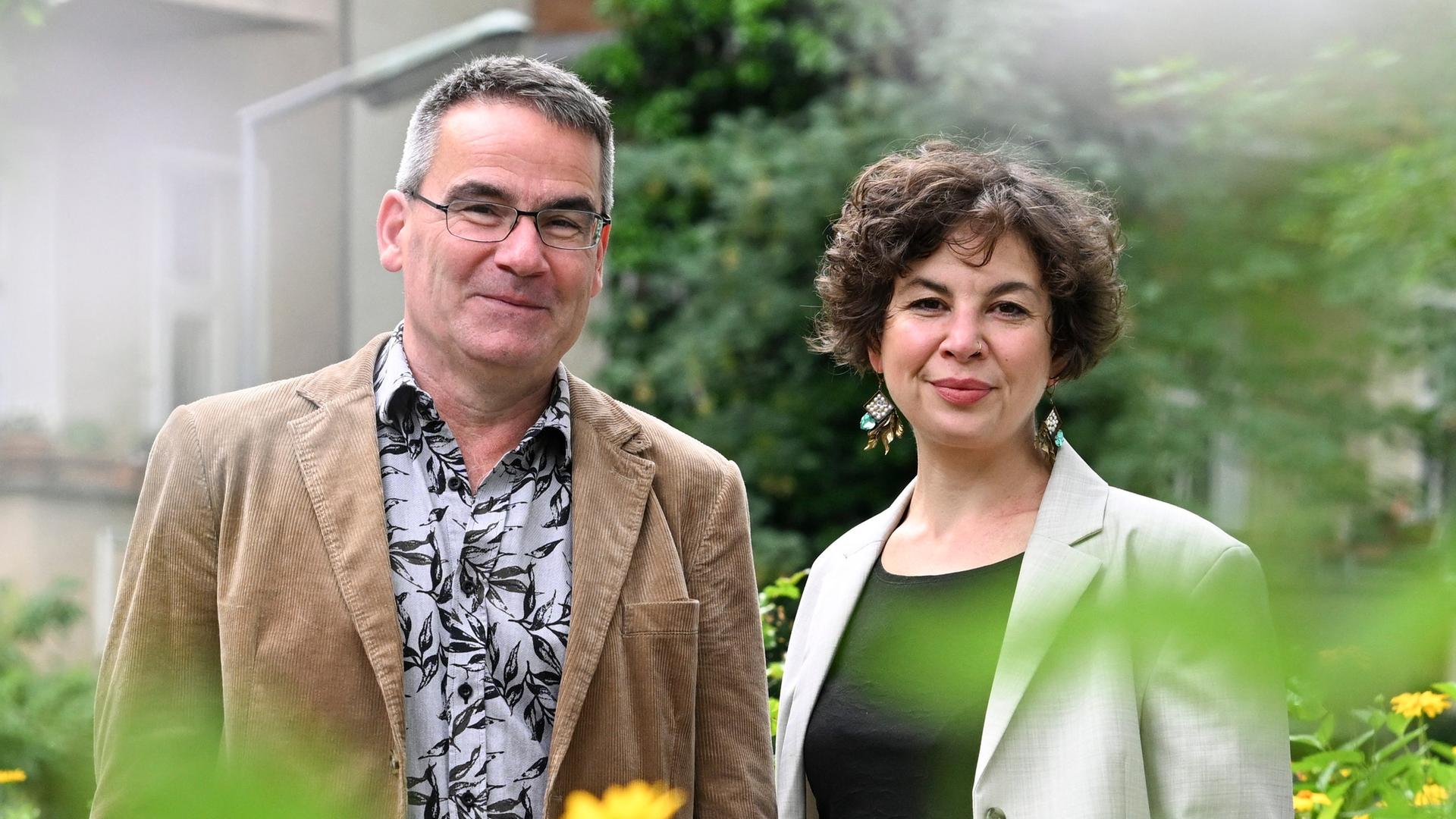 Bernd Buder (links) und Lea Wohl von Haselberg, das neue Leitungsduo des Jüdischen Filmfestivals Berlin-Brandenburg. Bernd Buder (links) und Lea Wohl von Haselberg, das neue Leitungsduo des Jüdischen Filmfestivals Berlin-Brandenburg.