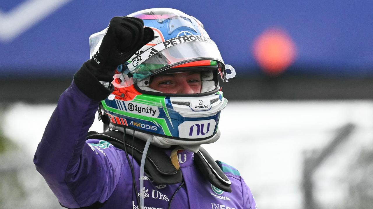 Formel 1-Pilot Kimi Antonelli feiert seinen Sieg in Miami.