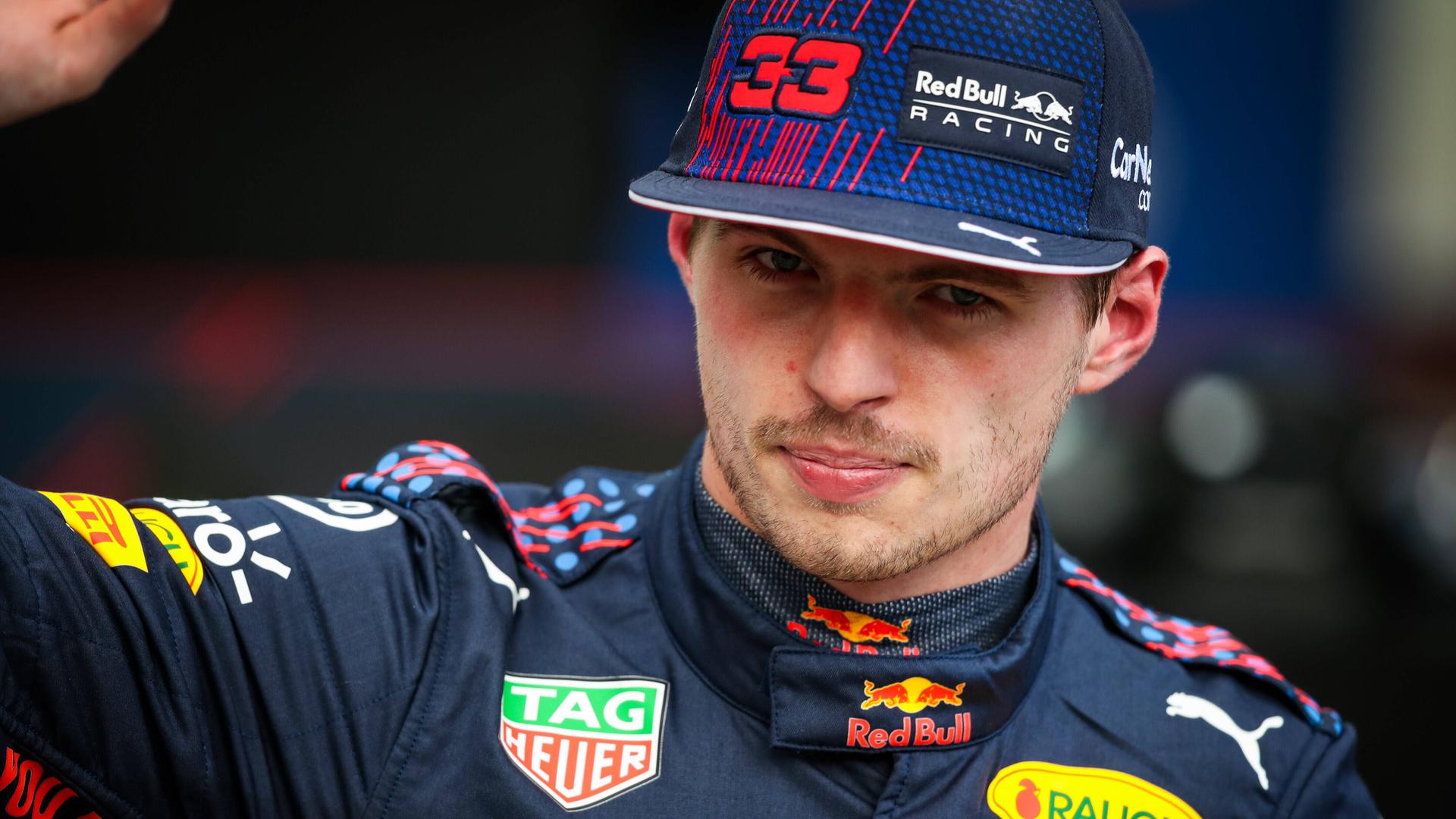 Formel 1-Pilot Max Verstappen in seiner Red Bull-Montur