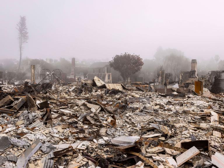 Ein Bild der Zertsörung in Los Angeles.