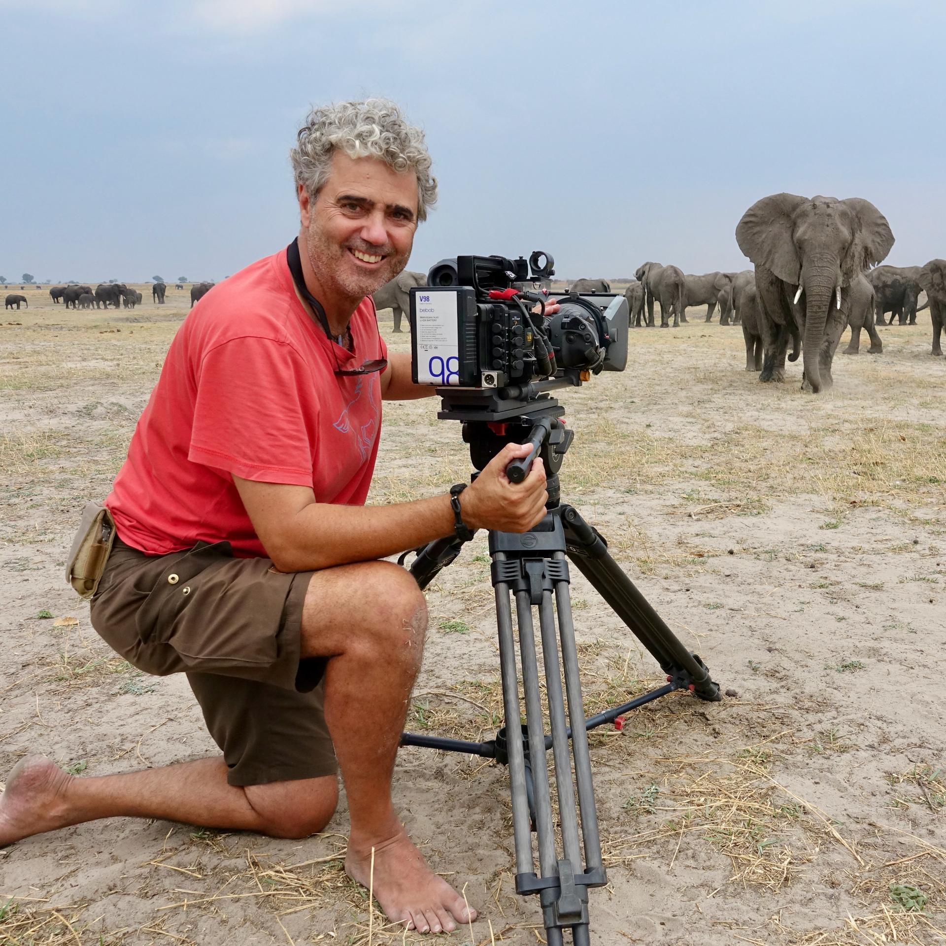 Tierfilmer - Jens Westphalen wartet stundenlang für wenige Aufnahmen