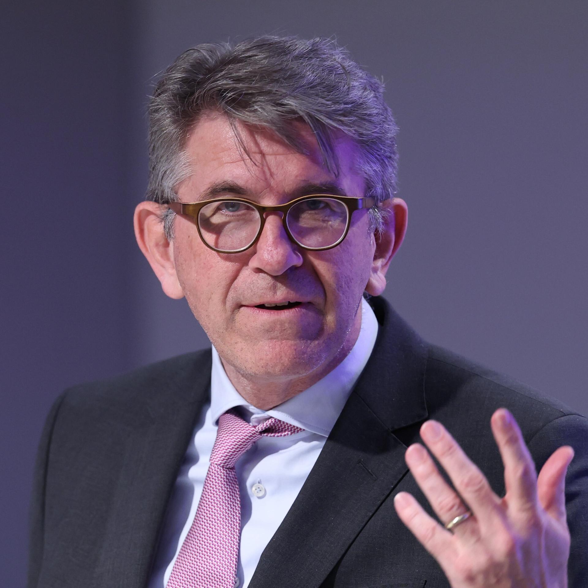 Kulturstaatsminister - Was treibt Wolfram Weimer?