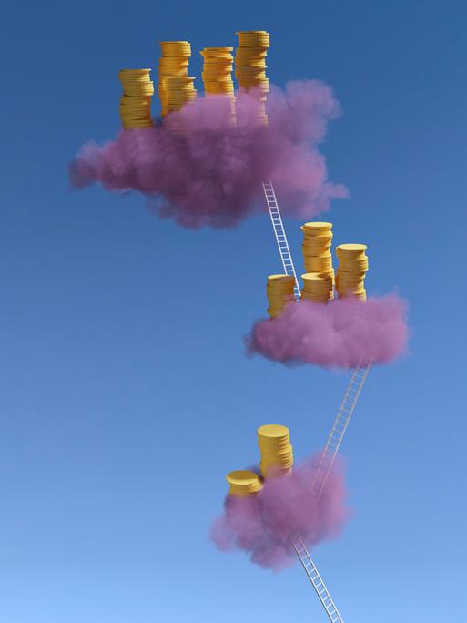 3D Illustration von Wolken vor rosarotem Himmel, auf denen Geldstücke liegen. Die Wolken sind mit Treppen verbunden.
