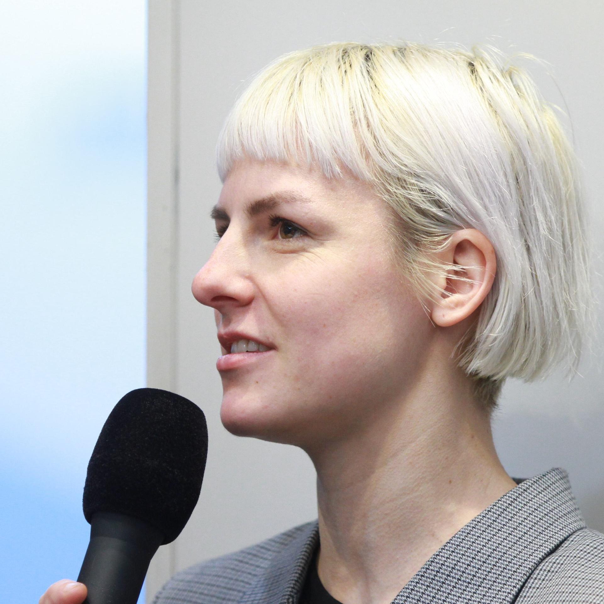 Helene Bukowski: „Wer möchte nicht im Leben bleiben“ – Behutsame Annäherung