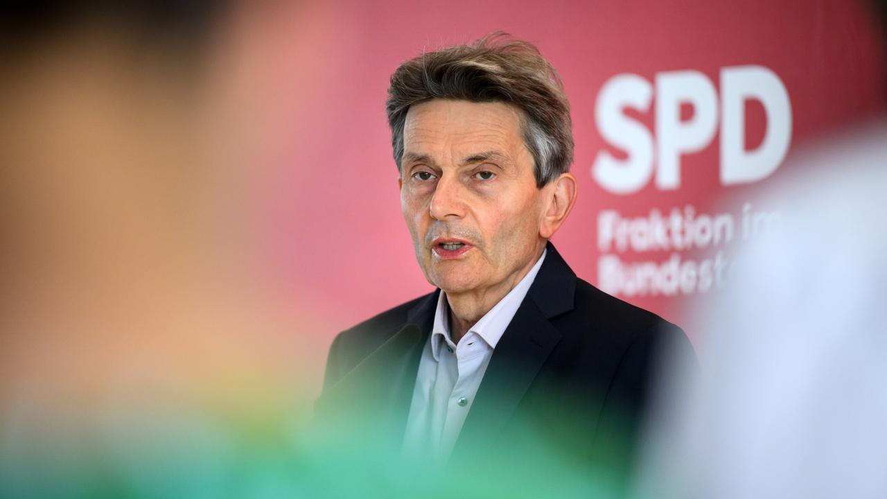 Zwei Wirtschaftsgipfel am selben Tag Mützenich