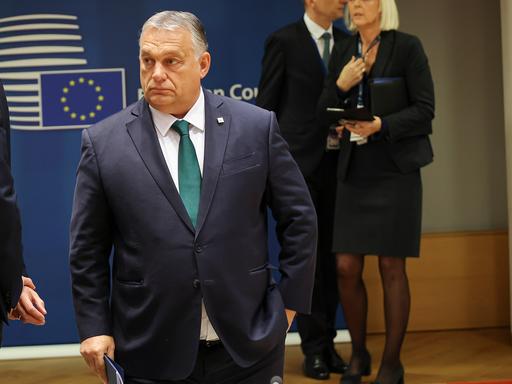 Ungarns Premier Viktor Orban beim Treffen des Europäischen Rates in Brüssel am 22.10.2022