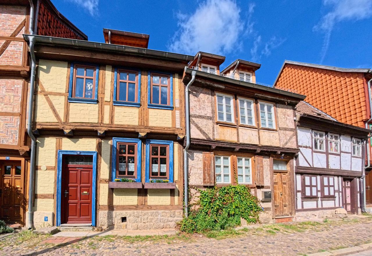 Fachwerkhäuser in der Altstadt von Welterbestadt Quedlinburg Fachwerkhäuser in der Altstadt von Welterbestadt Quedlinburg