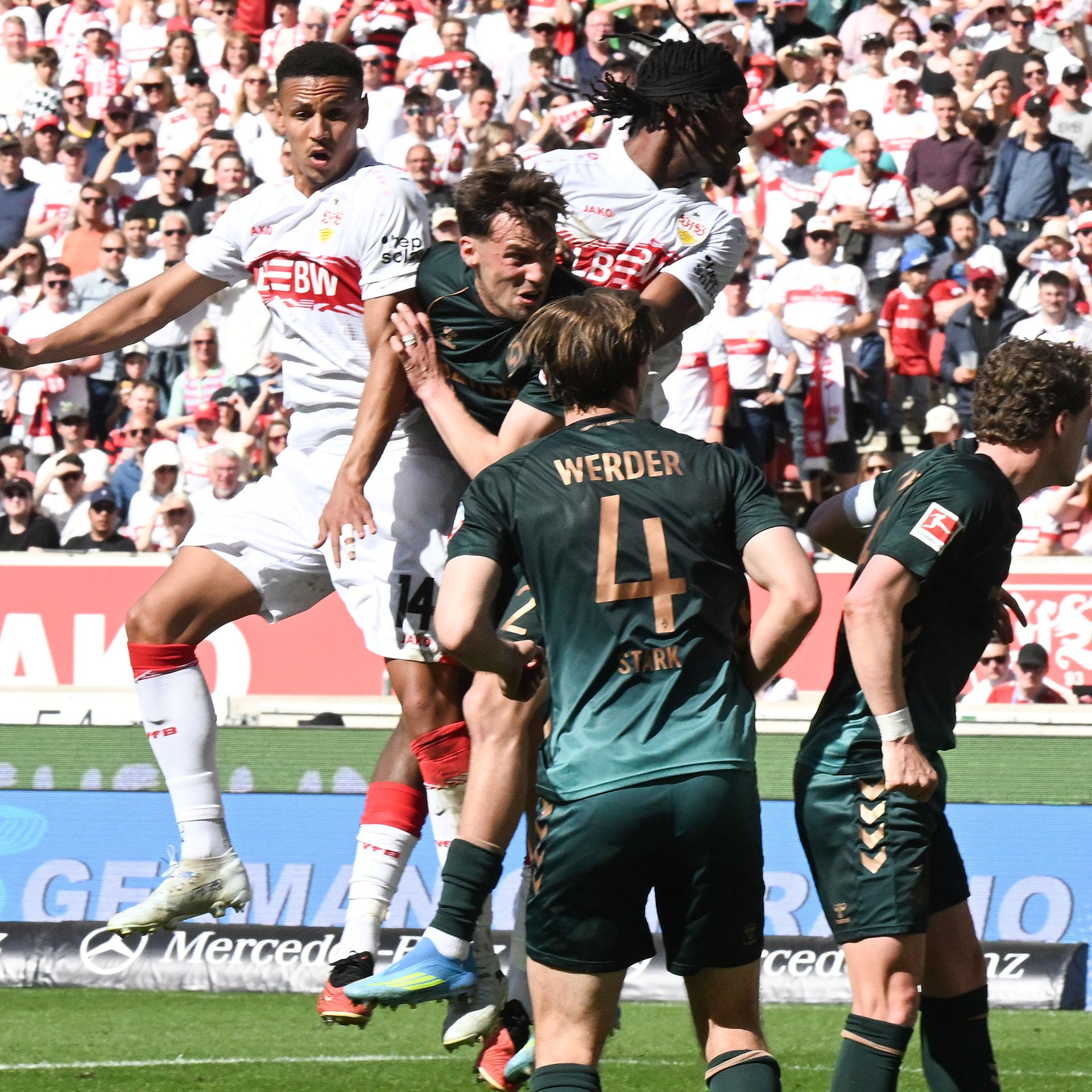 Fußball-Bundesliga - Stuttgart und Bremen trennen sich untentschieden mit 1:1