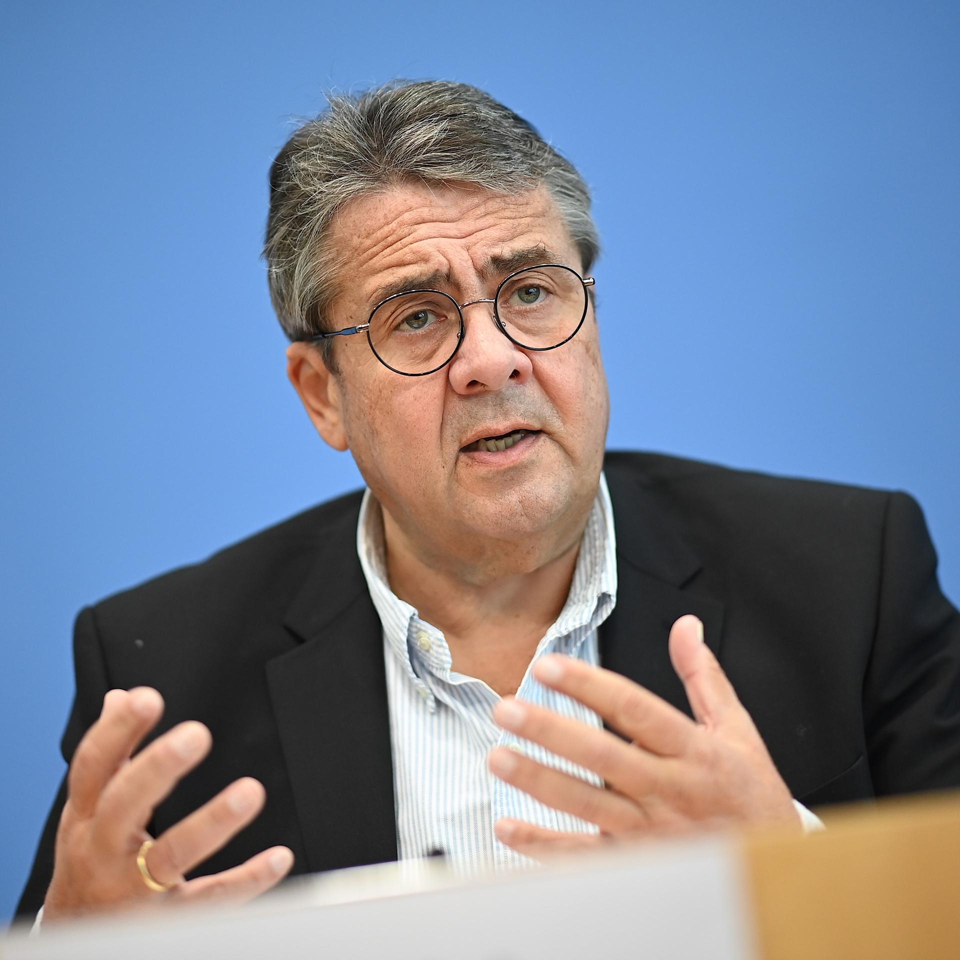 Sigmar Gabriel - "Die Schwäche Europas macht uns angreifbar"