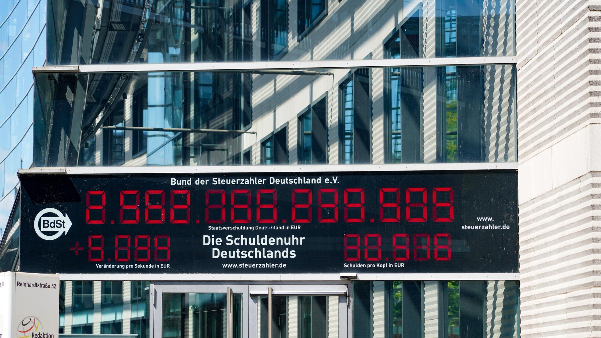 Die deutsche Schuldenuhr beim Bund der Steuerzahler