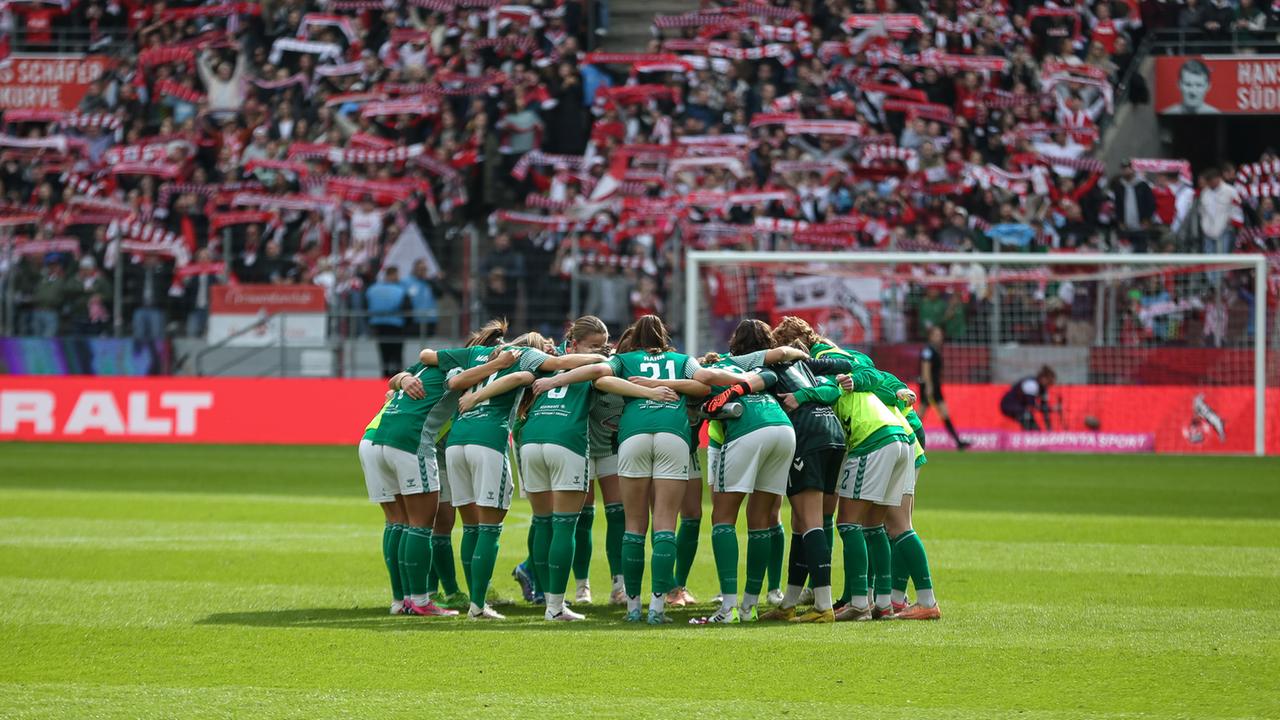 Frauenfußball Die Grenzen des Wachstums