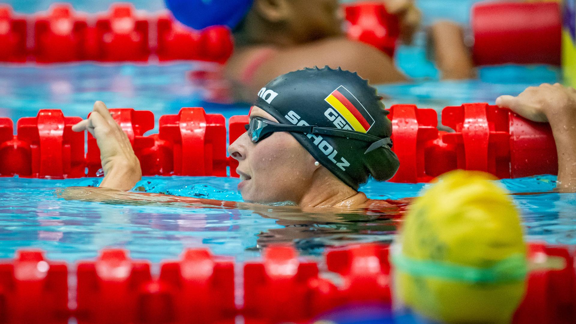 Para-Schwimmerin Tanja Scholz