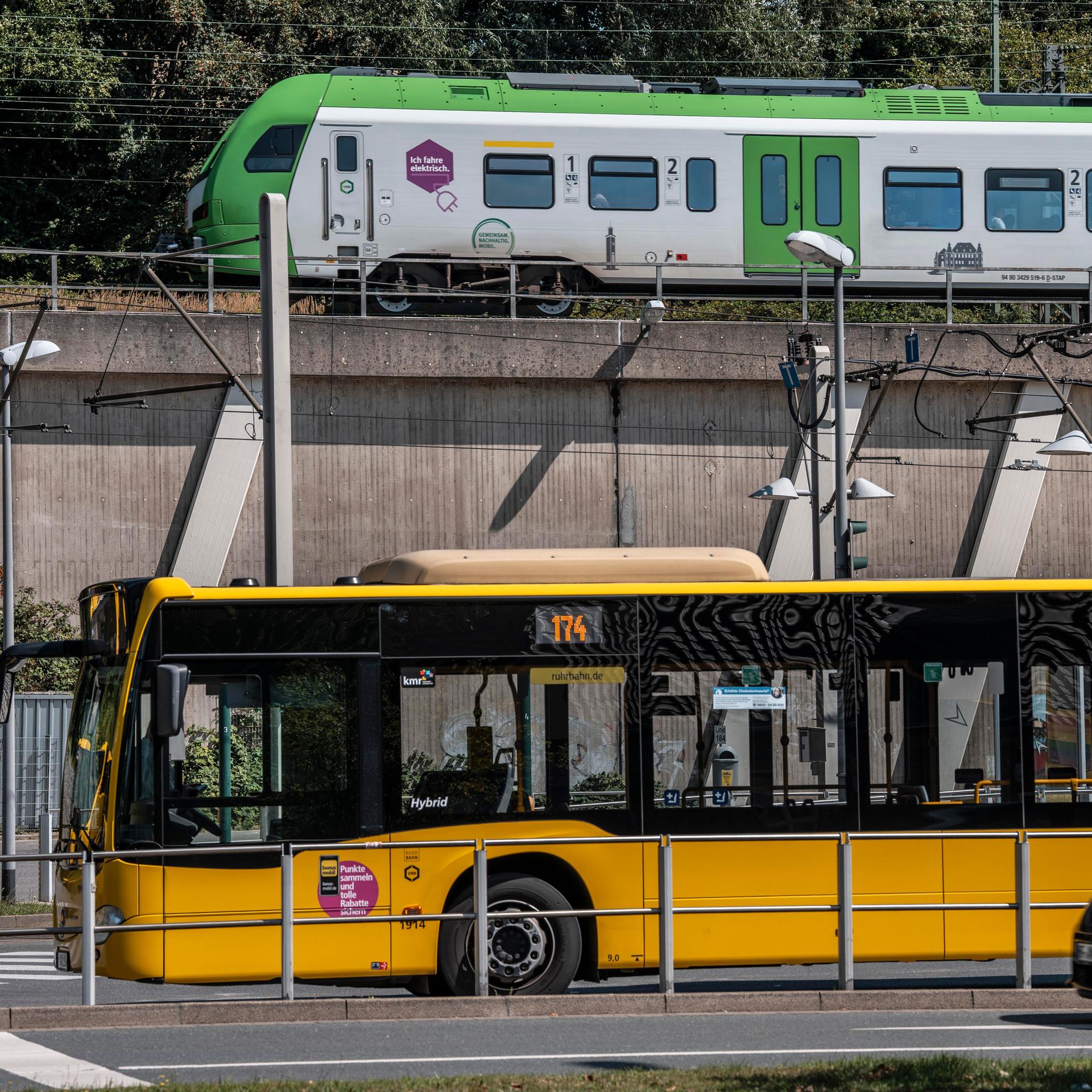 Warum das Deutschlandticket light in NRW ein Erfolg ist