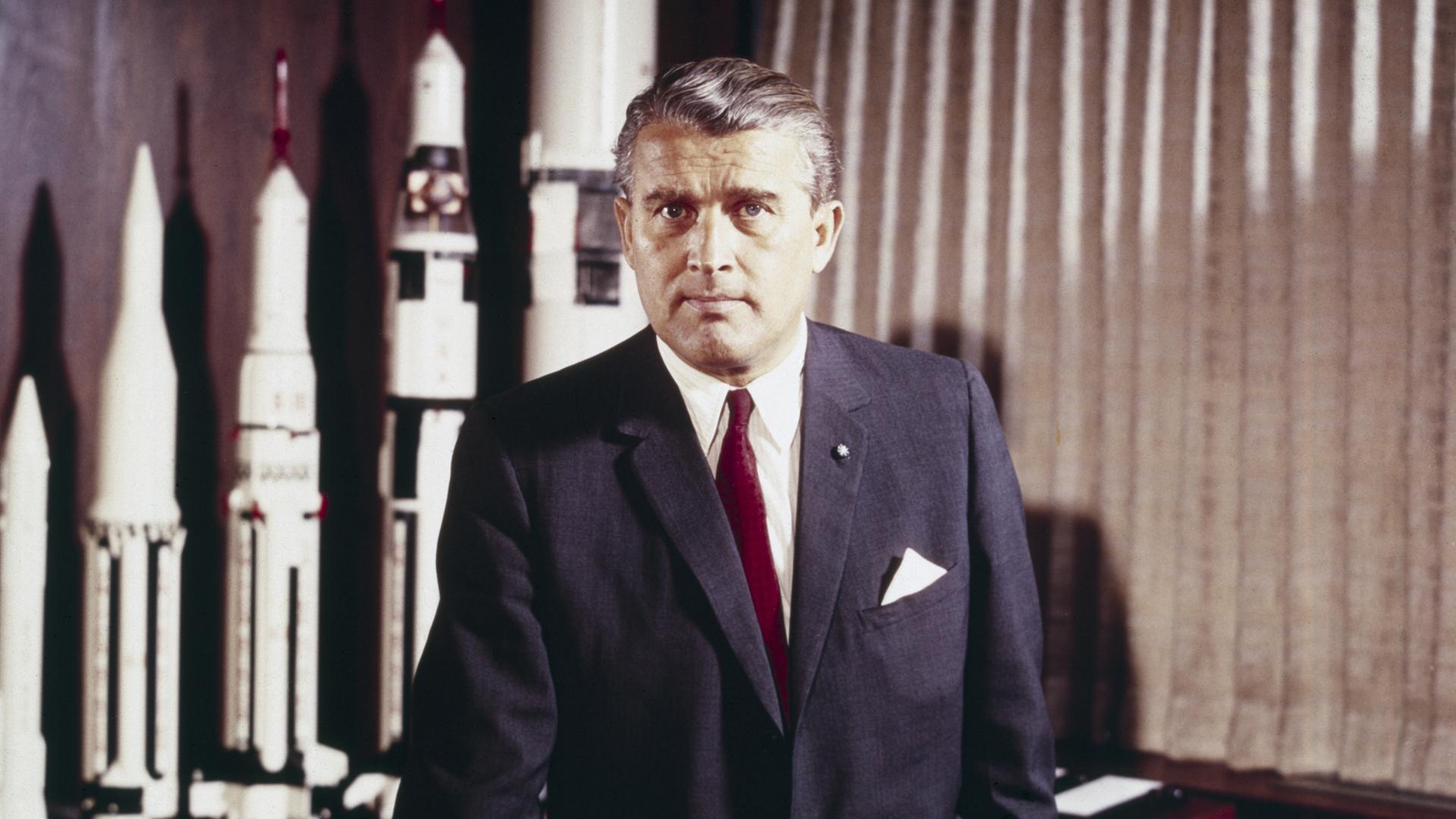 Der einstige Leiter des Apollo-Mondprojekts, Wernher von Braun (1912-1977) 