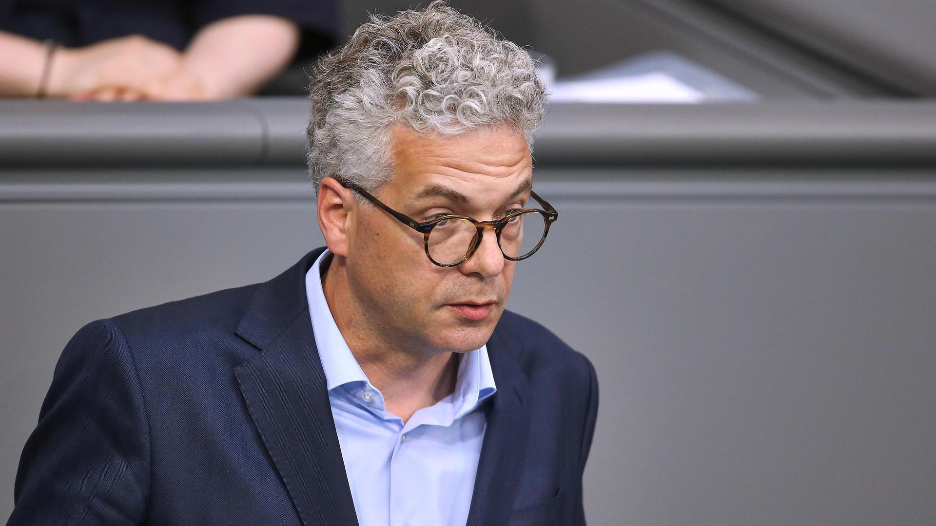Der CDU-Politiker Stefan Nacke in einer Portraitaufnahme im Bundestag