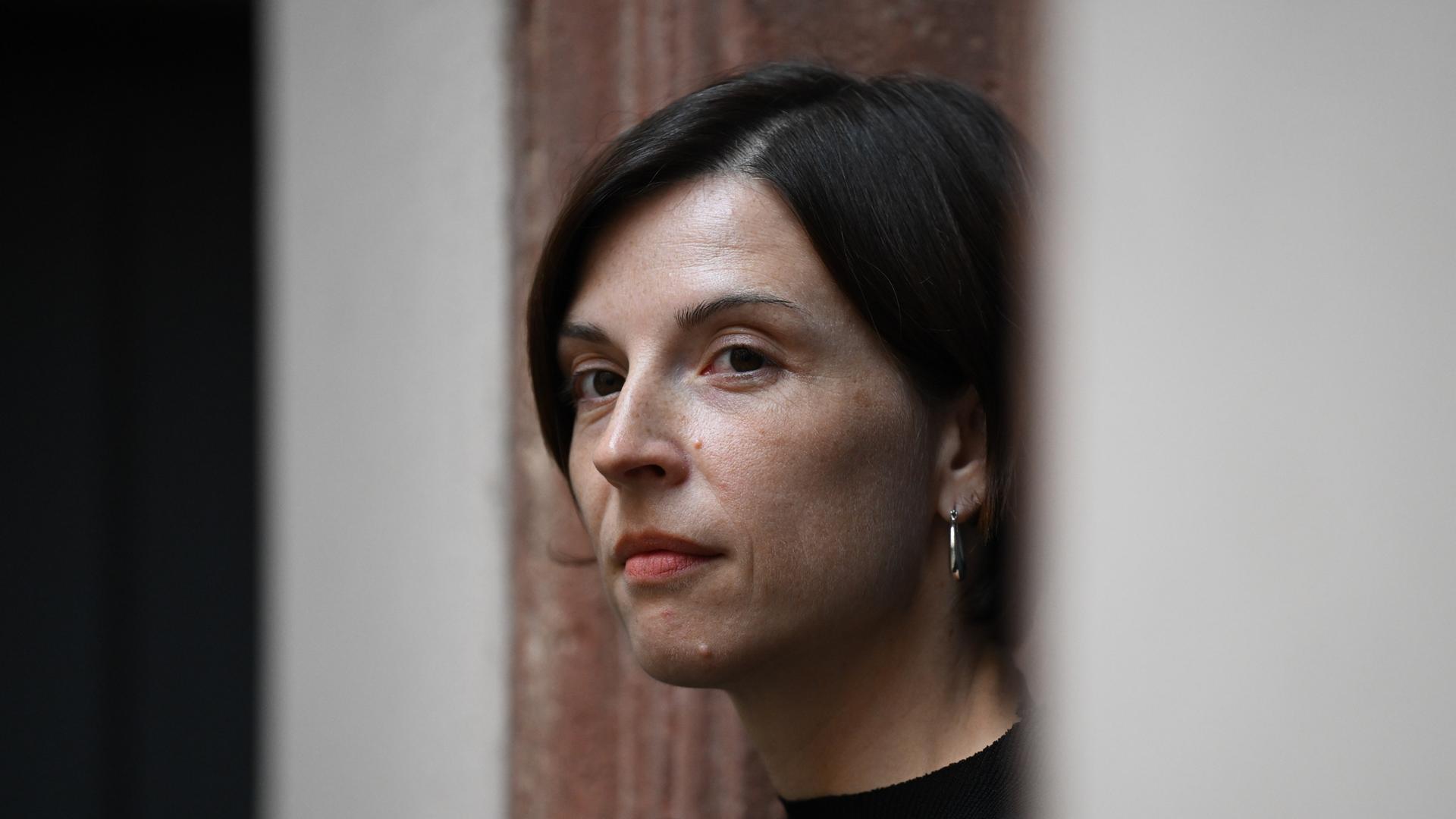 Die Schweizer Autorin Dorothee Elmiger („Die Holländerinnen“) kommt zur Verleihung des Deutschen Buchpreises 2025 in den Römer. Die Schweizer Autorin Dorothee Elmiger („Die Holländerinnen“) kommt zur Verleihung des Deutschen Buchpreises 2025 in den Römer.