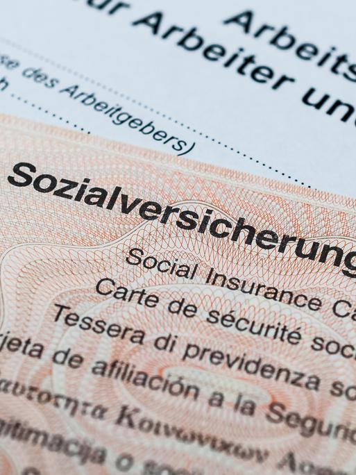 Sozialversicherungsausweis und Arbeitsvertrag in Deutschland Sozialversicherungsausweis und Arbeitsvertrag in Deutschland