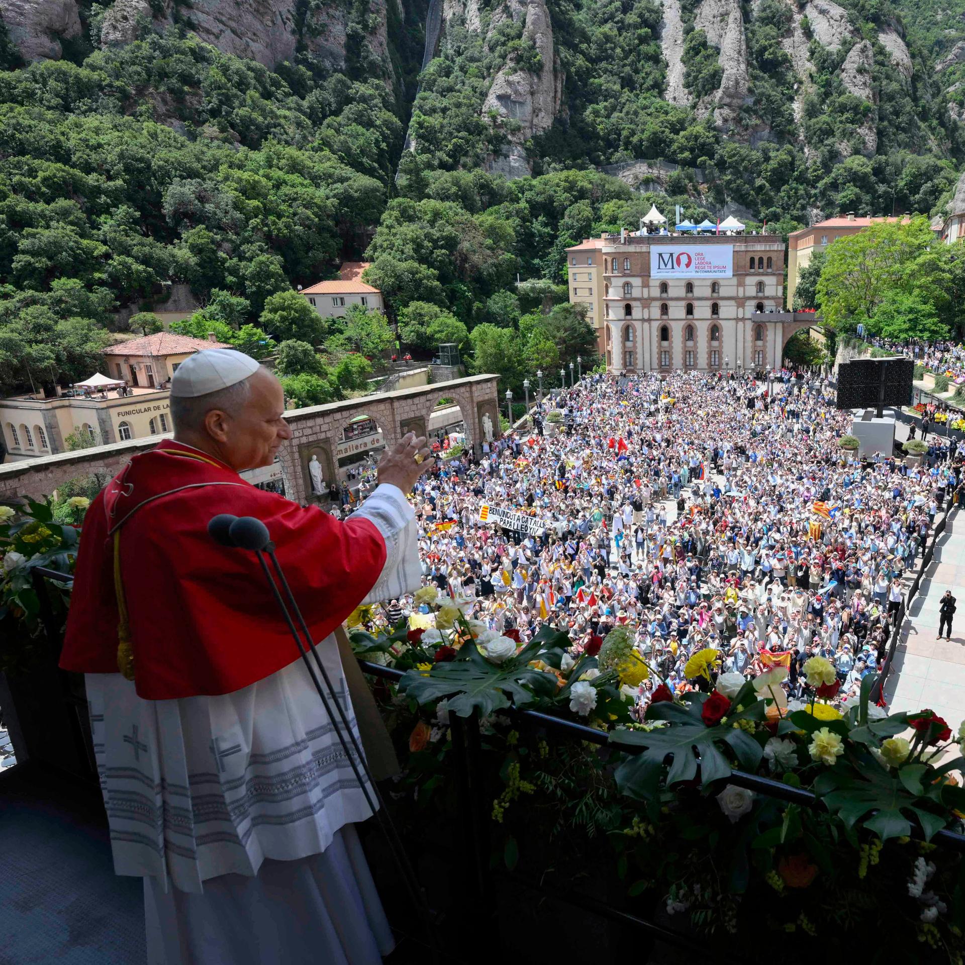 Spanien-Reise - Papst besucht sozialen Brennpunkt 