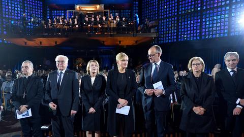 Mit einem ökumenischen Gedenkgottesdienst in der Kaiser-Wilhelm-Gedächtniskirche in Berlin wird an das Ende des Zweiten Weltkriegs und die Befreiung vom Nationalsozialismus am 8. Mai 1945 erinnert. 